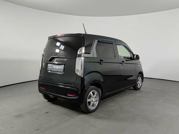 2016 Honda N-BOX I Рестайлинг, чёрный, 800000 рублей - вид 4