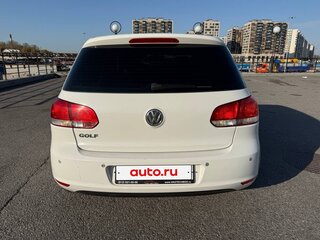2011 Volkswagen Golf VI, белый, 680000 рублей, вид 2