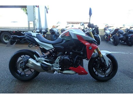 2019 BMW F 900 R, белый, 897000 рублей, вид 2