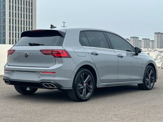 2024 Volkswagen Golf VIII, серый, 2686000 рублей, вид 5
