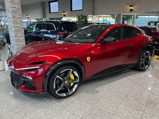 2023 Ferrari Purosangue, красный, 45600000 рублей, вид 4