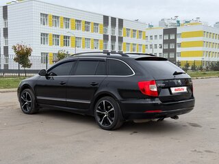 2013 Skoda Superb DSG II Рестайлинг, чёрный, 1300000 рублей, вид 4