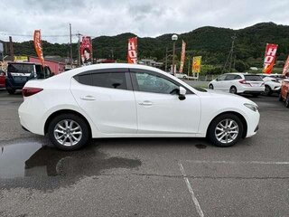 2016 Mazda Axela III, белый, 880005 рублей, вид 3