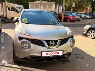 2015 Nissan Juke I Рестайлинг, серебристый, 1277777 рублей, вид 3
