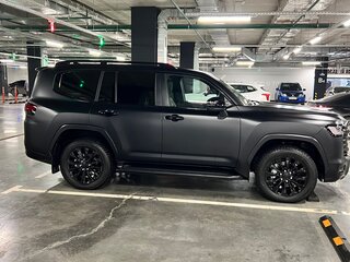 2024 Toyota Land Cruiser 300 Series, чёрный, 13700000 рублей, вид 5
