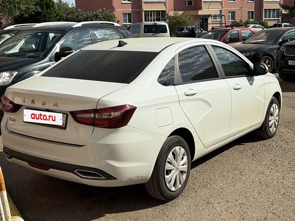 2024 Lada (ВАЗ) Vesta I Рестайлинг (NG), белый, 1250000 рублей - вид 5