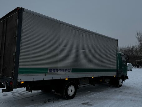 1996 Fuso (Mitsubishi) Fighter, зелёный, 1900000 рублей, вид 3