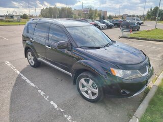 2008 Mitsubishi Outlander II, чёрный, 1400000 рублей, вид 3