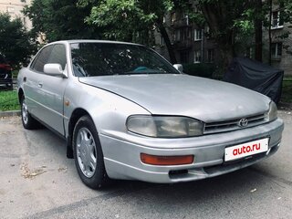 1993 Toyota Camry III (XV10), серый, 247000 рублей, вид 1