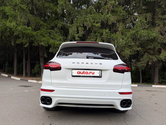 2015 Porsche Cayenne GTS II Рестайлинг (958), белый, 3780000 рублей - вид 8