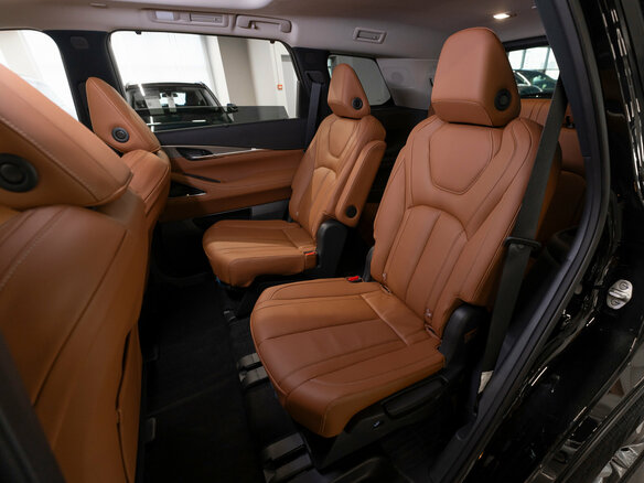 2026 Infiniti QX60 II, чёрный, 6990000 рублей - вид 16