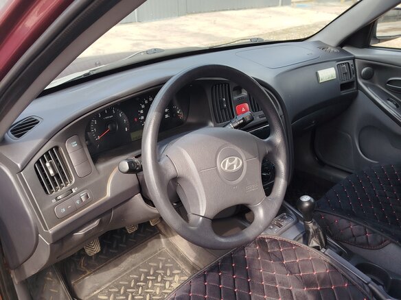 2010 Hyundai Elantra ТагАЗ III (XD2) Рестайлинг, красный - вид 9