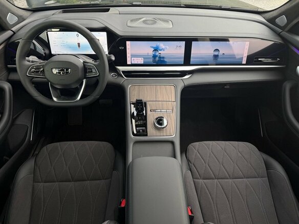 2026 Geely Monjaro I Рестайлинг, чёрный - вид 15