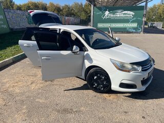 2012 Citroen C4 II, белый, 530000 рублей, вид 4