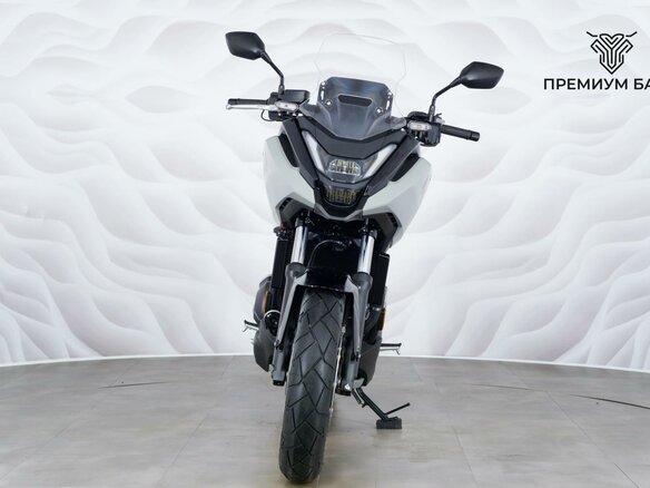 2026 Honda NC 750X, серый, 1349000 рублей - вид 3