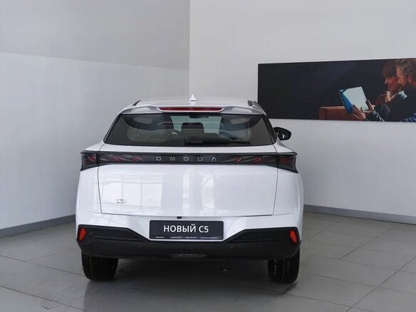 2026 Omoda C5 I Рестайлинг, белый, 2399000 рублей - вид 6