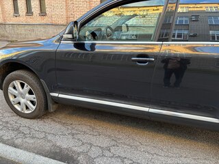2008 Volkswagen Touareg I Рестайлинг, чёрный, 1350000 рублей, вид 3