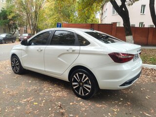 2023 Lada (ВАЗ) Vesta I Рестайлинг (NG), белый, 1250000 рублей, вид 2