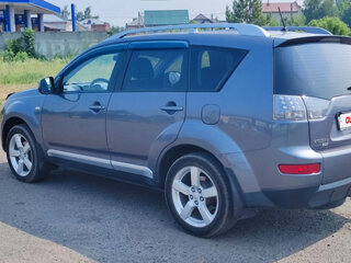 2007 Mitsubishi Outlander II, серый, 960000 рублей, вид 5