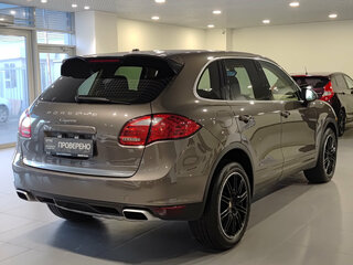 2010 Porsche Cayenne II (958), коричневый, 2150000 рублей, вид 5