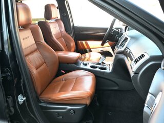 2016 Jeep Grand Cherokee SRT IV (WK2) Рестайлинг, чёрный, 3899000 рублей, вид 3