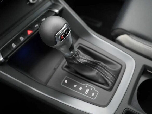 2026 Audi Q3 35 TFSI II (F3), серый - вид 22