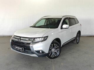2017 Mitsubishi Outlander III Рестайлинг 2, белый, 1255000 рублей, вид 1