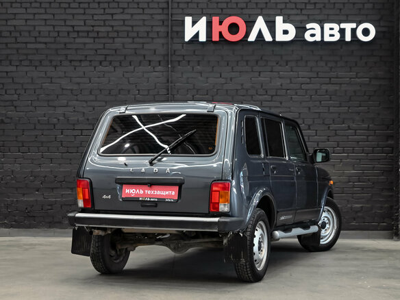 2018 Lada (ВАЗ) 2131 (4x4) I, серый, 670000 рублей - вид 4