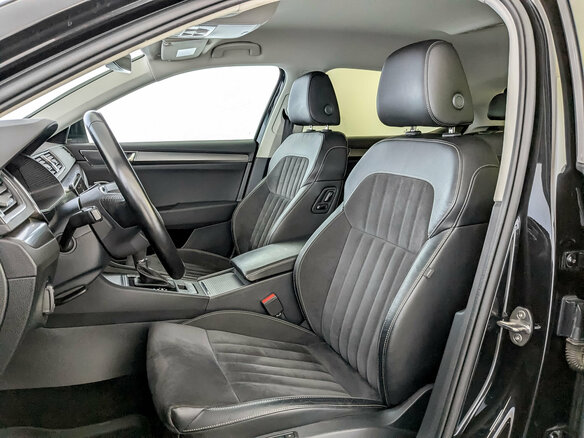 2022 Skoda Superb III Рестайлинг, чёрный - вид 18