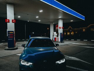 2017 BMW 3 серии 320i xDrive VI (F3x) Рестайлинг, синий, 2300000 рублей, вид 2