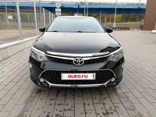 2017 Toyota Camry VII (XV50) Рестайлинг, чёрный, 1890000 рублей, вид 2