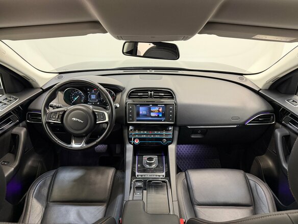 2017 Jaguar F-Pace I, серый, 2390000 рублей - вид 14