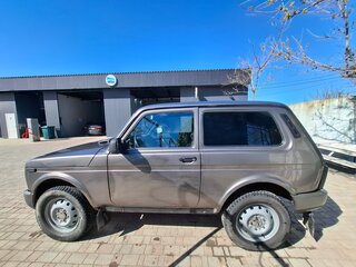 2015 Lada (ВАЗ) 2121 (4x4) Urban I Рестайлинг, коричневый, 520000 рублей, вид 4