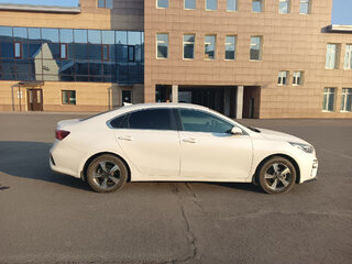 2019 Kia Cerato IV, белый, 1020000 рублей, вид 2