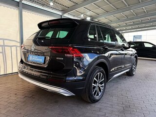 2019 Volkswagen Tiguan II, чёрный, 2479000 рублей, вид 5