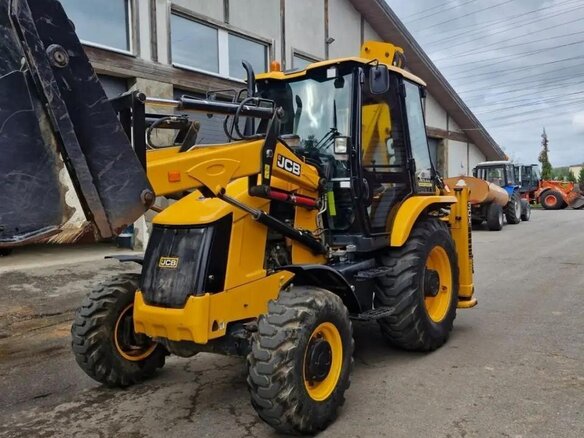 2024 JCB 3CX, жёлтый, 12450000 рублей - вид 3