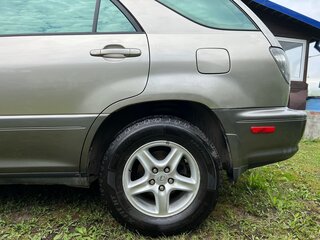 2002 Lexus RX 300 I, жёлтый, 790000 рублей, вид 5
