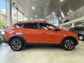 2026 Lada (ВАЗ) Iskra SW Cross, оранжевый, 1917000 рублей, вид 4