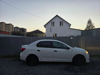 2016 Renault Logan II, белый, 160000 рублей, вид 2