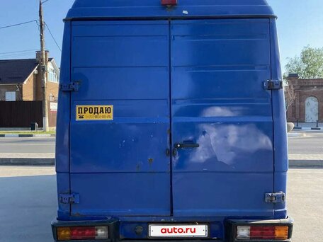 1990 Mercedes-Benz T2, синий, 850000 рублей, вид 2
