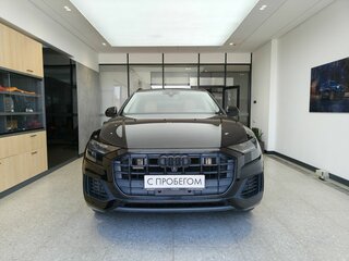 2019 Audi Q8 55 TFSI I (4M), чёрный, 4970000 рублей, вид 2