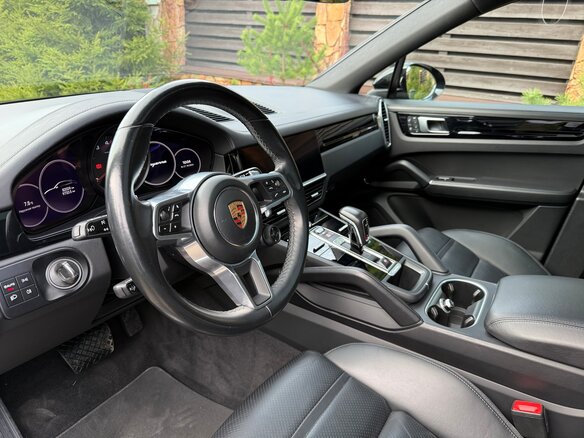 2023 Porsche Cayenne S Coupé III, чёрный, 9700000 рублей - вид 21