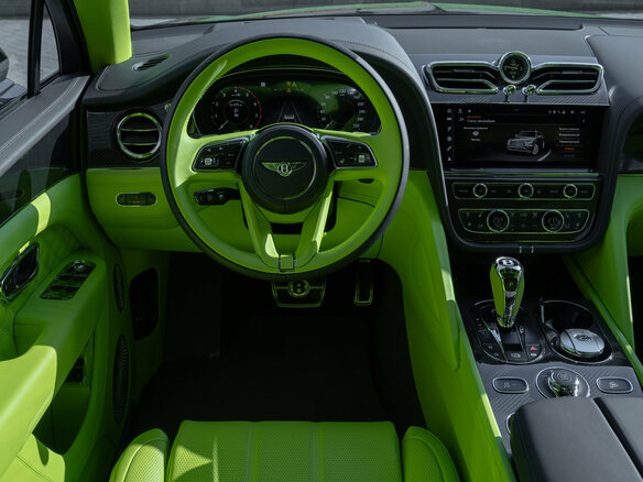 2025 Bentley Bentayga I Рестайлинг, чёрный, 43500000 рублей - вид 15