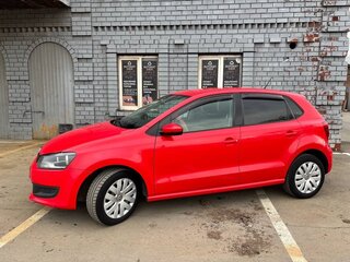 2010 Volkswagen Polo V, красный, 650000 рублей, вид 4