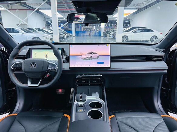2025 Changan UNI-V I Рестайлинг 2, чёрный, 3191000 рублей - вид 13