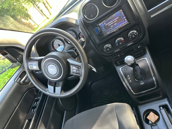 2011 Jeep Compass I Рестайлинг, серый, 799000 рублей - вид 12