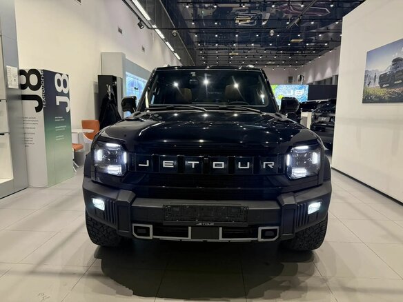 2024 Jetour T2, чёрный, 3250000 рублей - вид 1