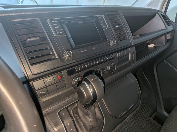 2015 Volkswagen Multivan T6, белый - вид 22