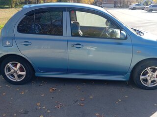 2002 Nissan March III (K12), голубой, 330000 рублей, вид 2