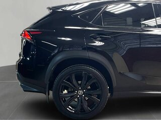 2019 Lexus NX 300 I Рестайлинг, чёрный, 3440000 рублей, вид 5